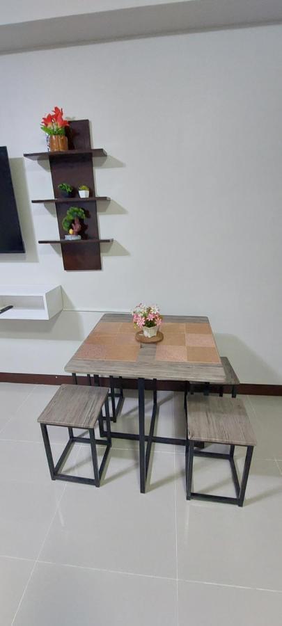 Dracarys Place 2 Condo With Balcony Unlimited Wifi Lapulapu City View Eksteriør billede