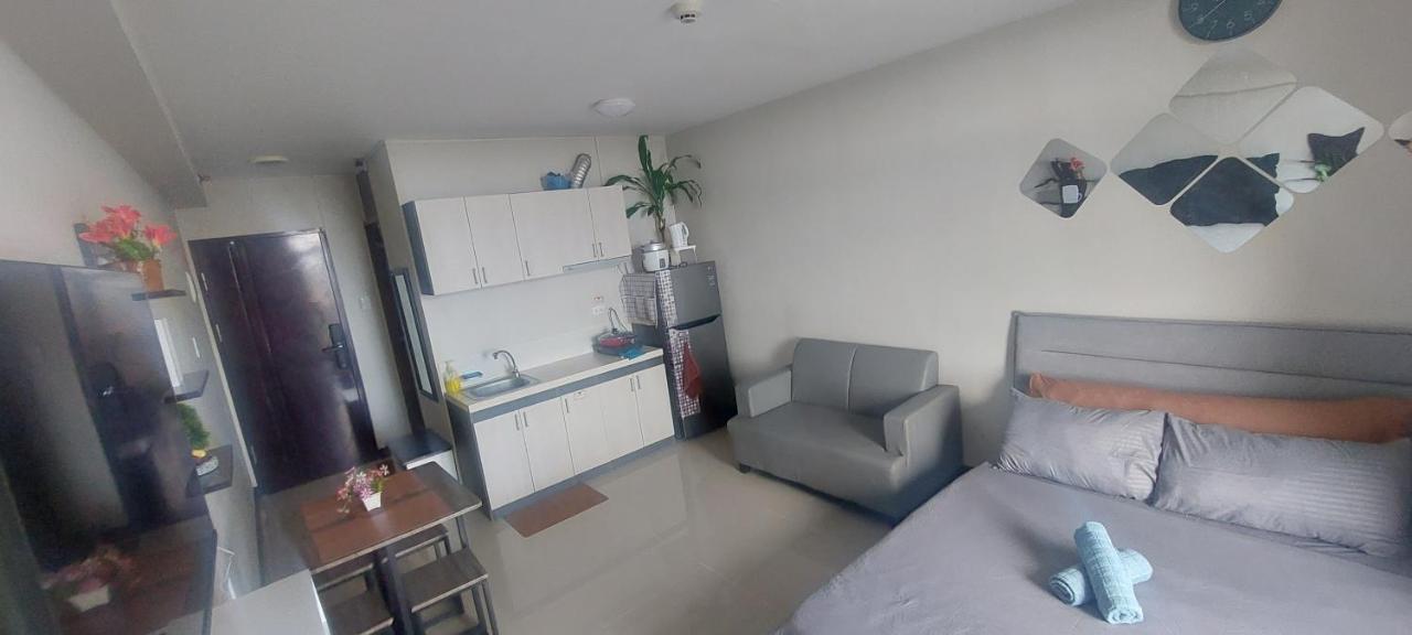 Dracarys Place 2 Condo With Balcony Unlimited Wifi Lapulapu City View Eksteriør billede