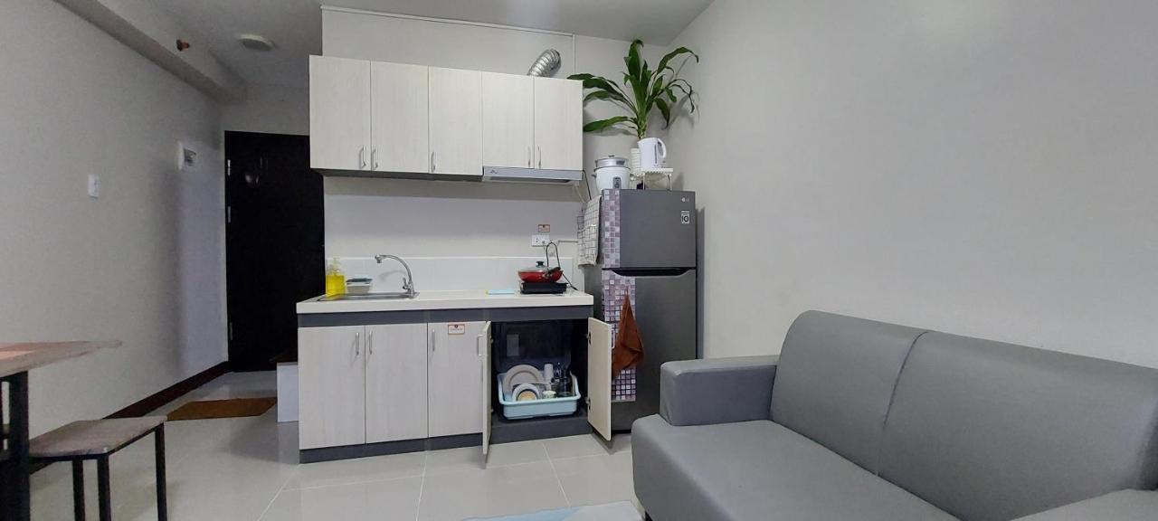 Dracarys Place 2 Condo With Balcony Unlimited Wifi Lapulapu City View Eksteriør billede