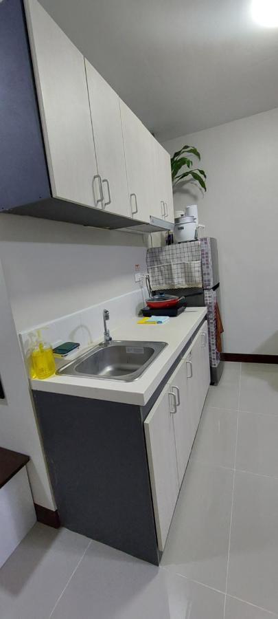 Dracarys Place 2 Condo With Balcony Unlimited Wifi Lapulapu City View Eksteriør billede