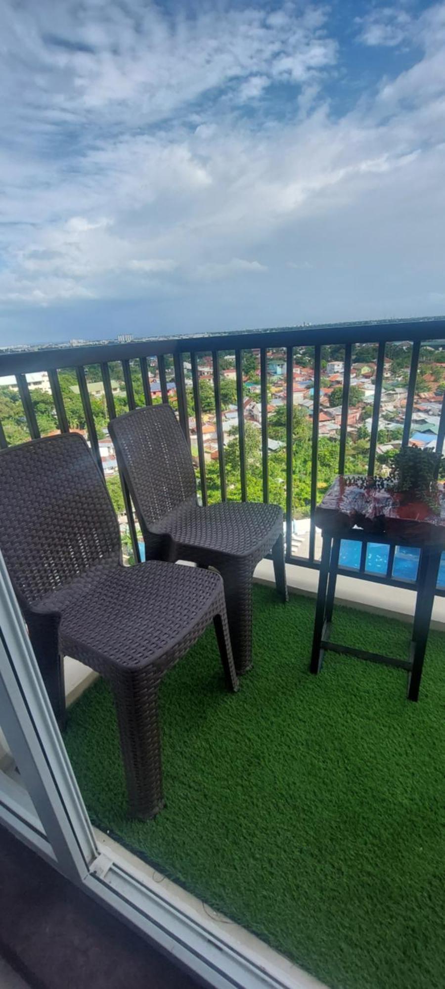 Dracarys Place 2 Condo With Balcony Unlimited Wifi Lapulapu City View Eksteriør billede