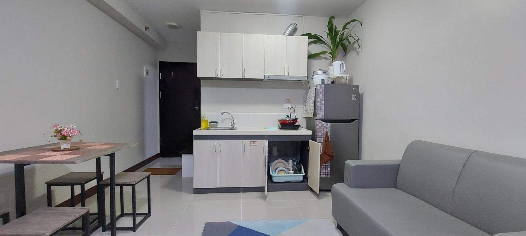 Dracarys Place 2 Condo With Balcony Unlimited Wifi Lapulapu City View Eksteriør billede
